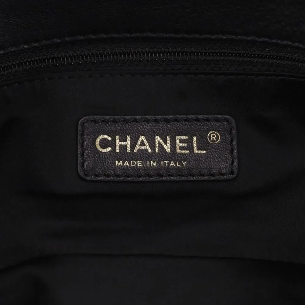 Chanel Re-Issue Quilted Lambskin Clutch Bag